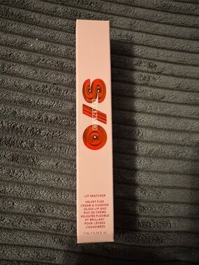 One Size Velvet Flex Lip Snatcher Lip Gloss Duo - Pale Pink Packaging